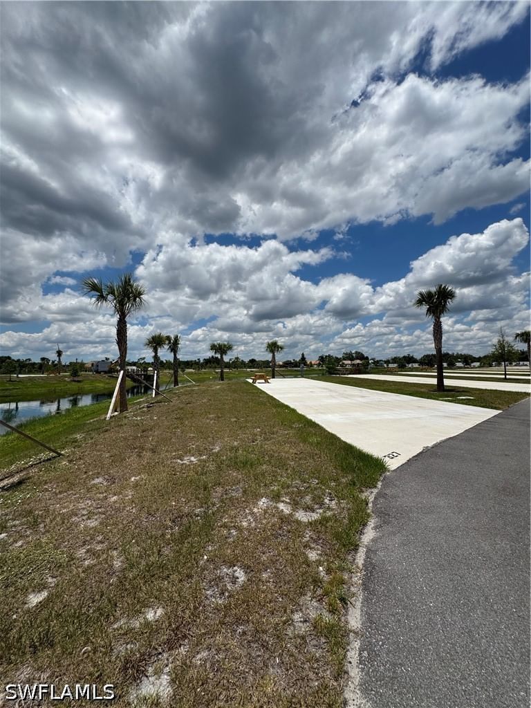 327 Sovereign Street, Punta Gorda, FL 33982 photo 4