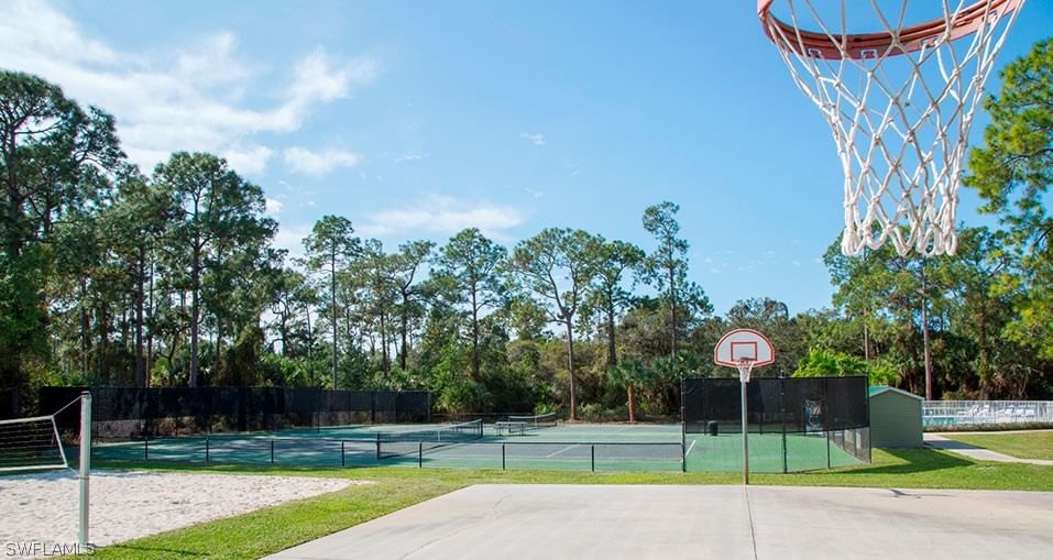 326 Dover Place #J203, Naples, FL 34104 photo 5