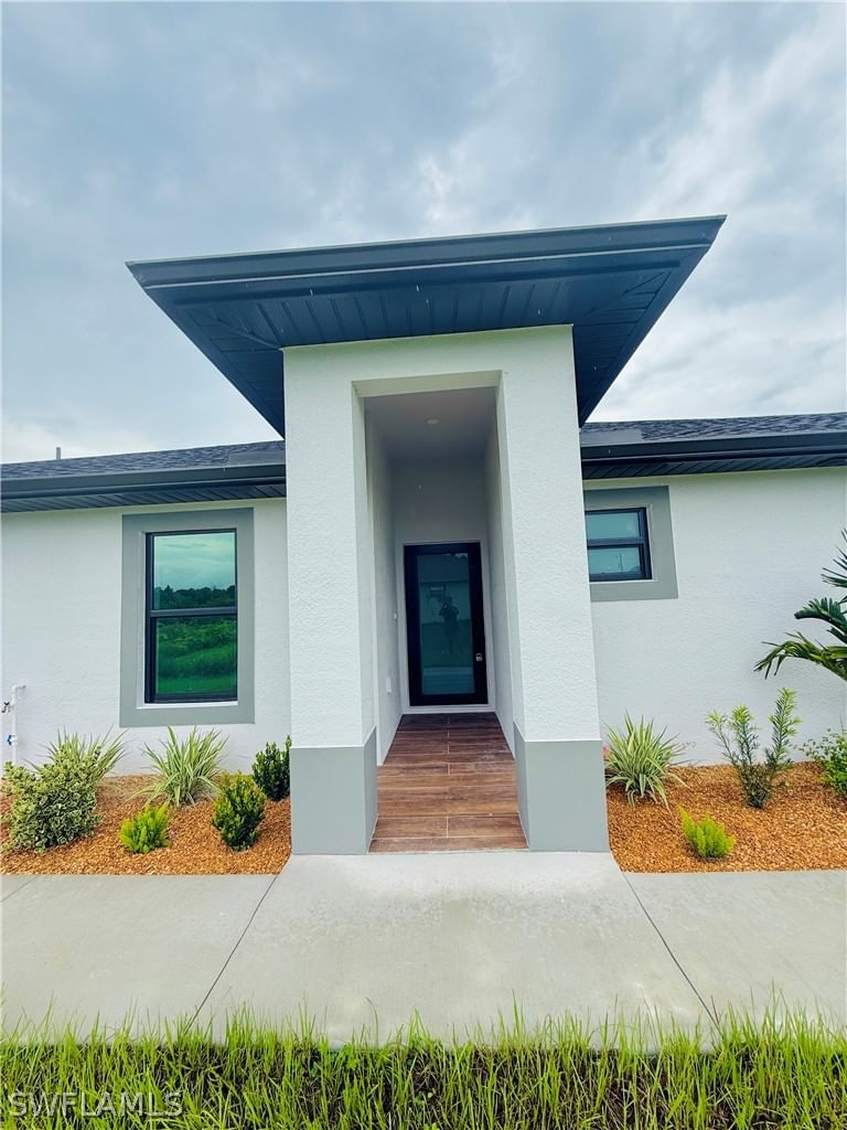 105 107 W 12th Street, Lehigh Acres, FL 33972 photo 2