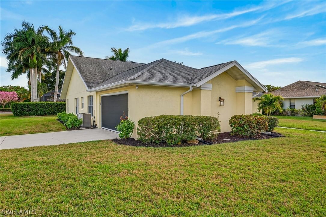 390 Saint Andrews Boulevard, Naples, FL 34113 photo 5