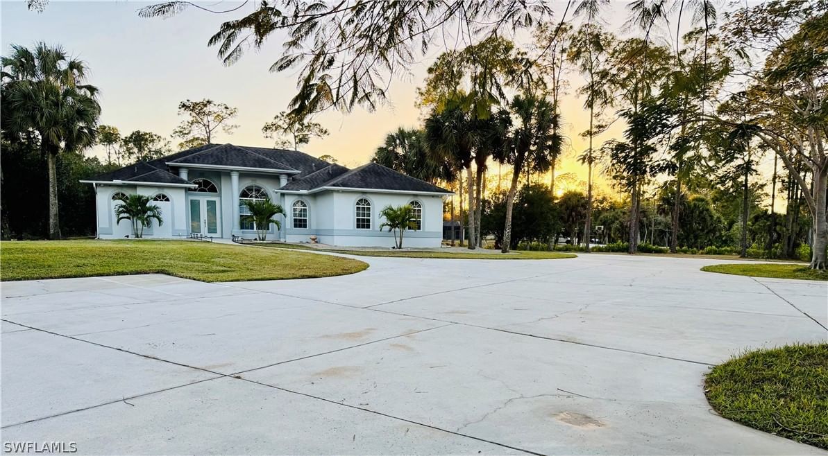3960 1st Avenue NW, Naples, FL 34119 photo 2