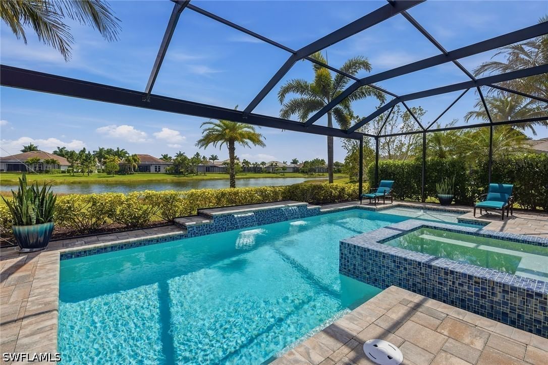 3206 Cotuit Lane, Naples, FL 34114 photo 2
