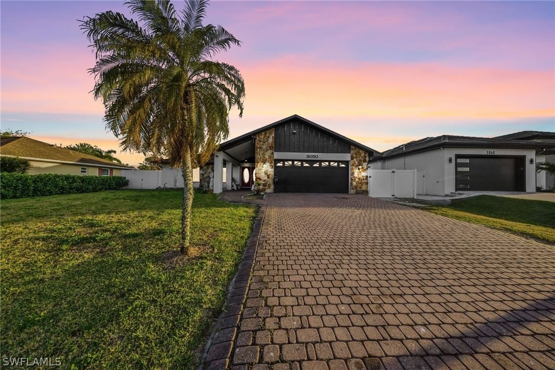 5050 32nd Avenue SW, Naples, FL 34116 photo 2