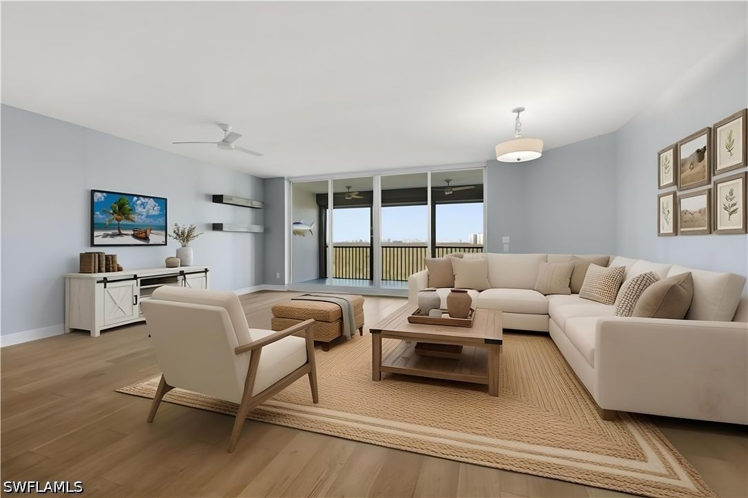 425 Cove Tower Dr Dr #703, Naples, FL 34110 photo 2