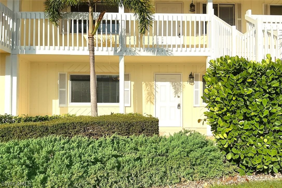 4629 Bayshore Drive #J3, Naples, FL 34112 photo 2
