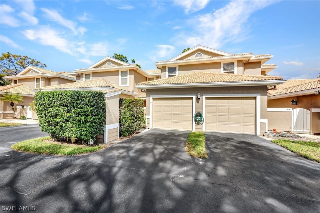 314 Emerald Bay Circle #I5, Naples, FL 34110 photo 3
