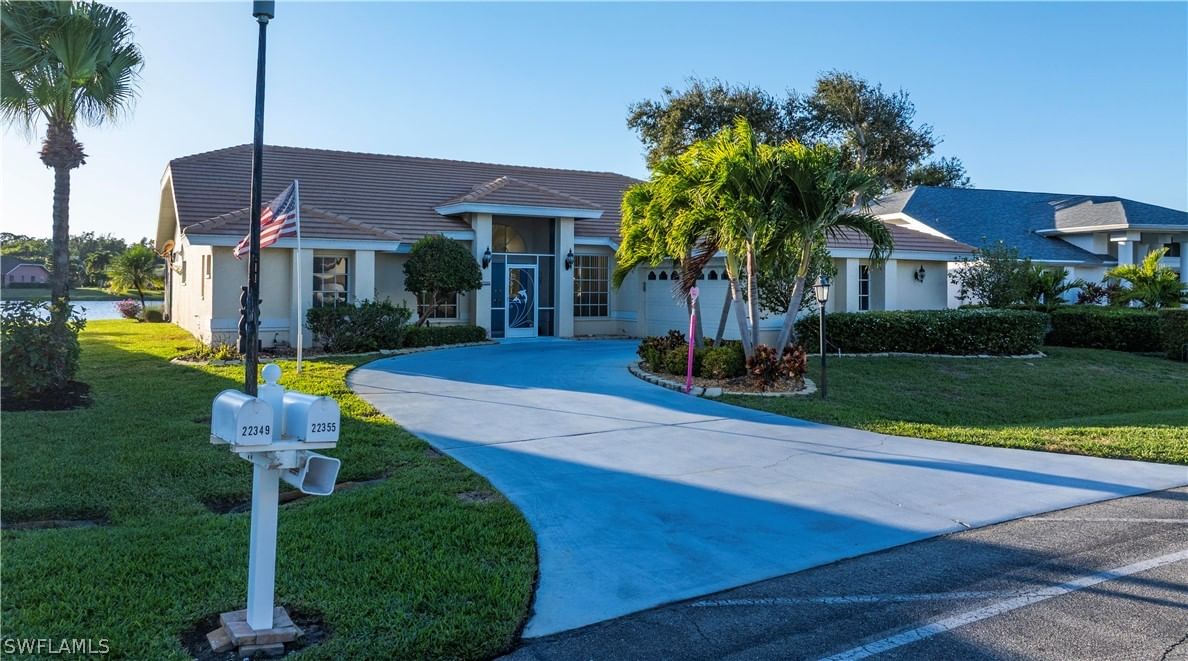 22355 FOUNTAIN LAKES Boulevard, Estero, FL 33928 photo 2