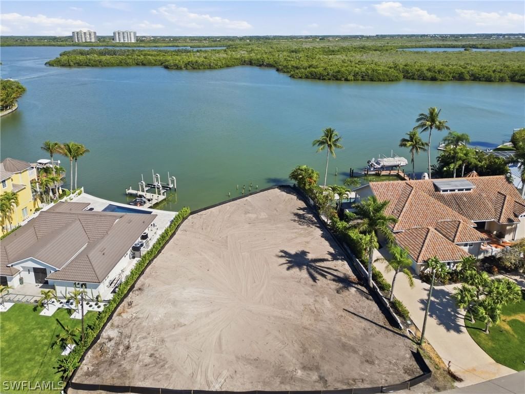 26870 McLaughlin Boulevard, Bonita Springs, FL 34134 photo 2