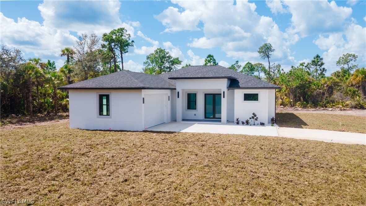 1745 Everglades Boulevard S, Naples, FL 34117