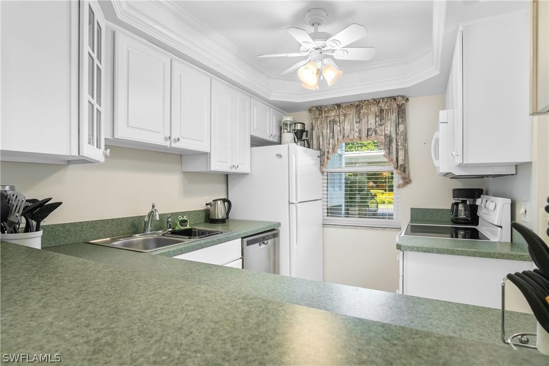 3100 Binnacle Drive #104, Naples, FL 34103 photo 5
