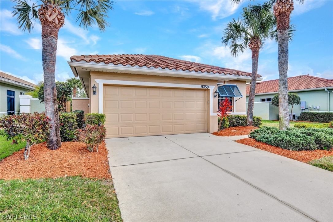 9359 Trieste Drive, Fort Myers, FL 33913 photo 3