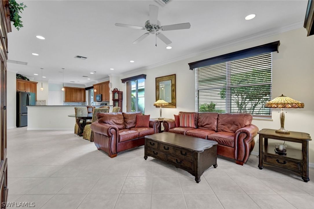 9359 Trieste Drive, Fort Myers, FL 33913 photo 4