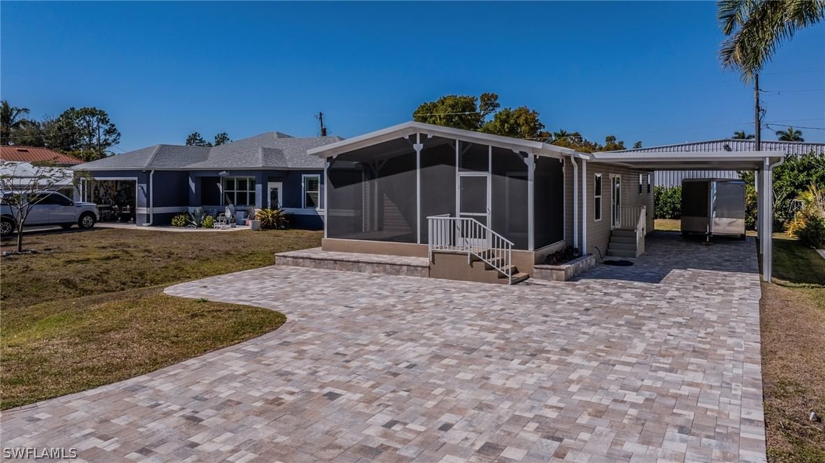 16050 Tierra Plaza, Fort Myers, FL 33908 photo 2