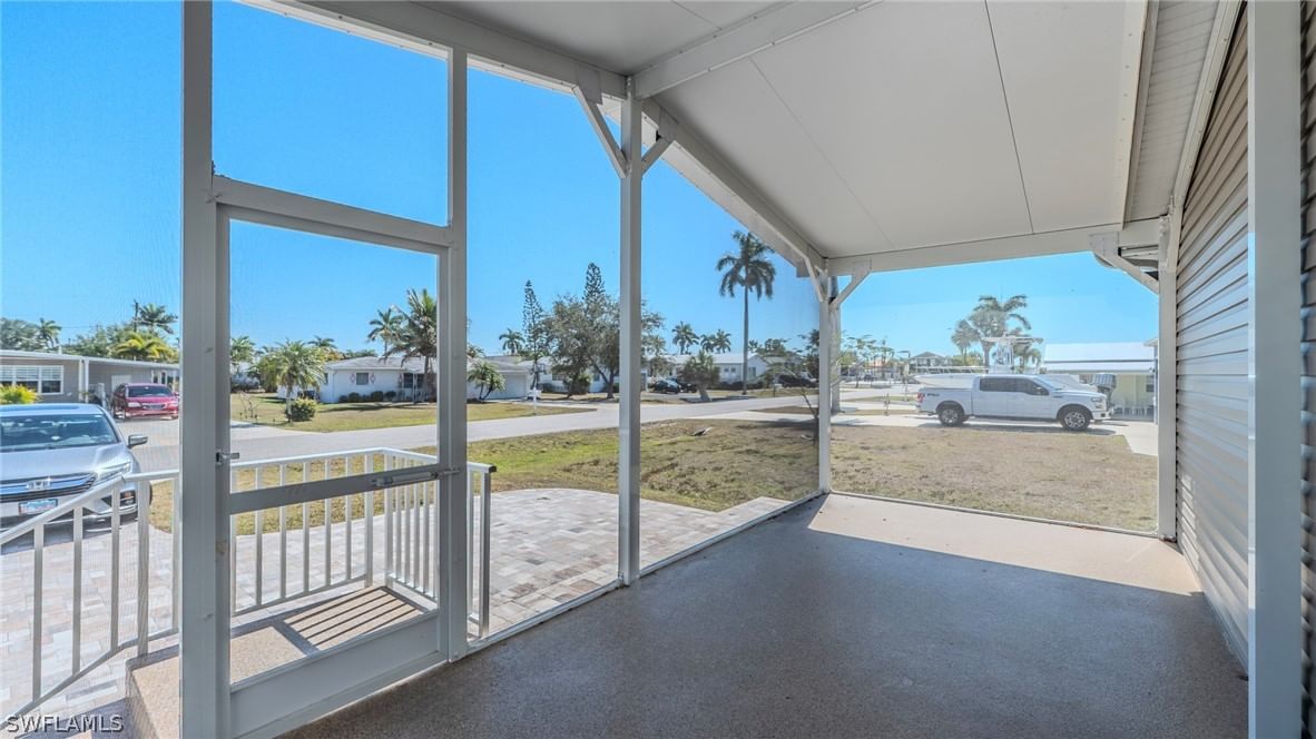 16050 Tierra Plaza, Fort Myers, FL 33908 photo 5