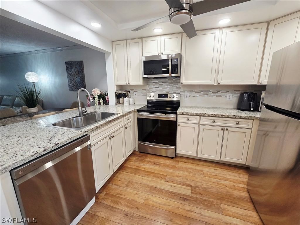 1086 Forest Lakes Drive #9207, Naples, FL 34105 photo 3