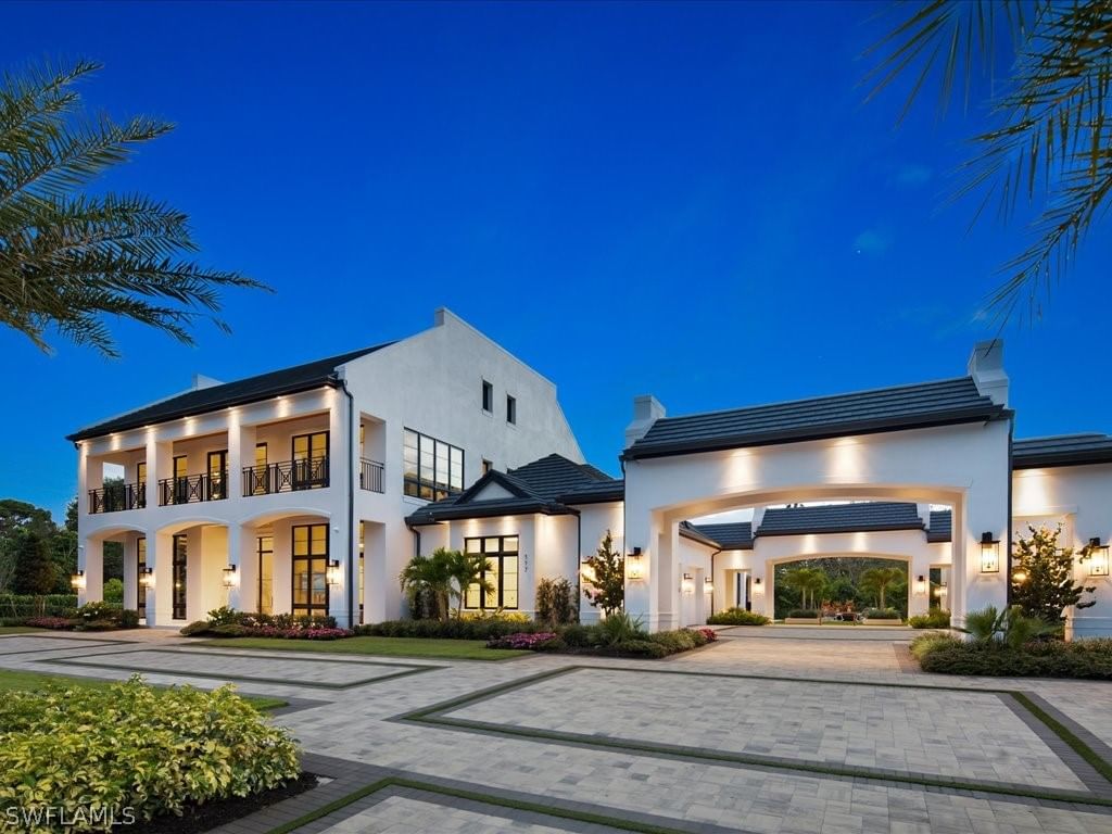 117 West Street, Naples, FL 34108 photo 2