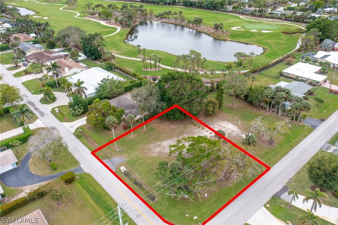 264 Cypress Way Way W, Naples, FL 34110 photo 4