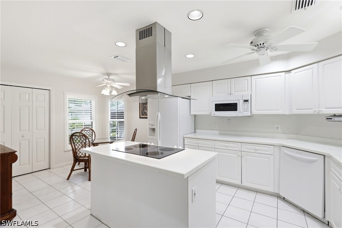203 Via Perignon #2-4, Naples, FL 34119 photo 5