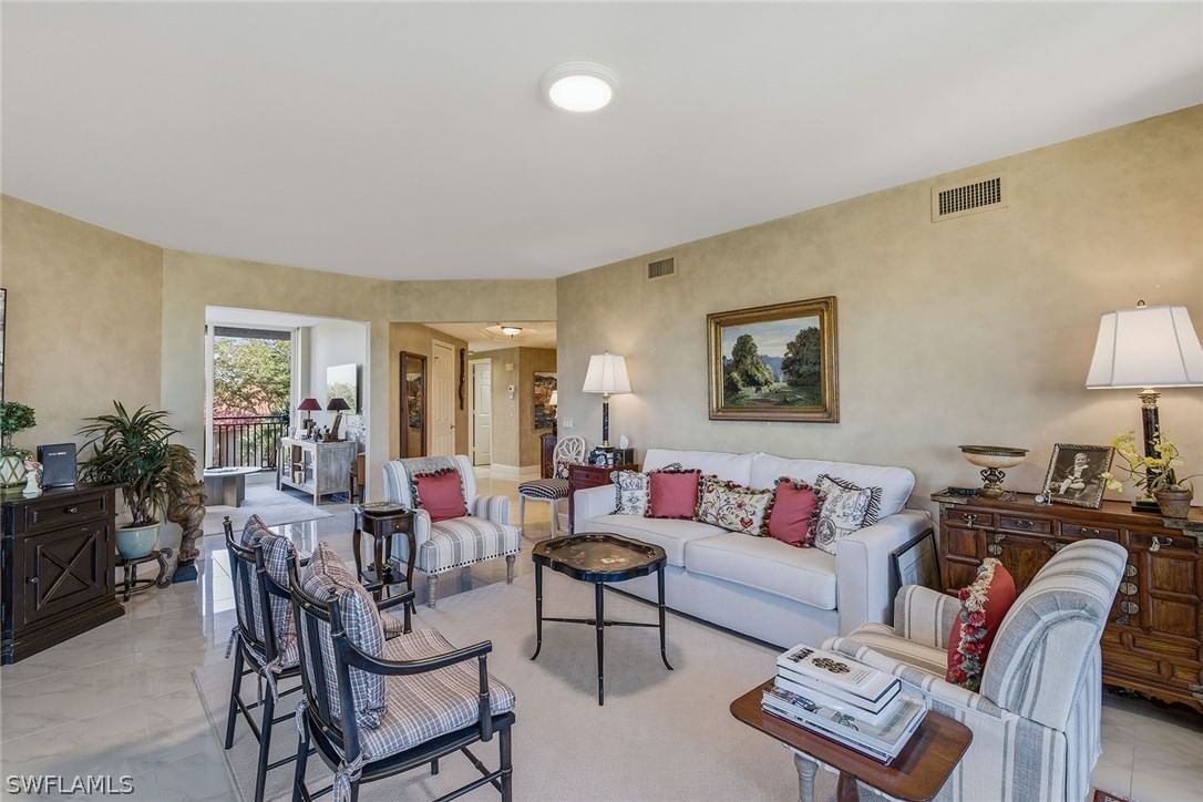 7225 Pelican Bay Boulevard #305, Naples, FL 34108 photo 5