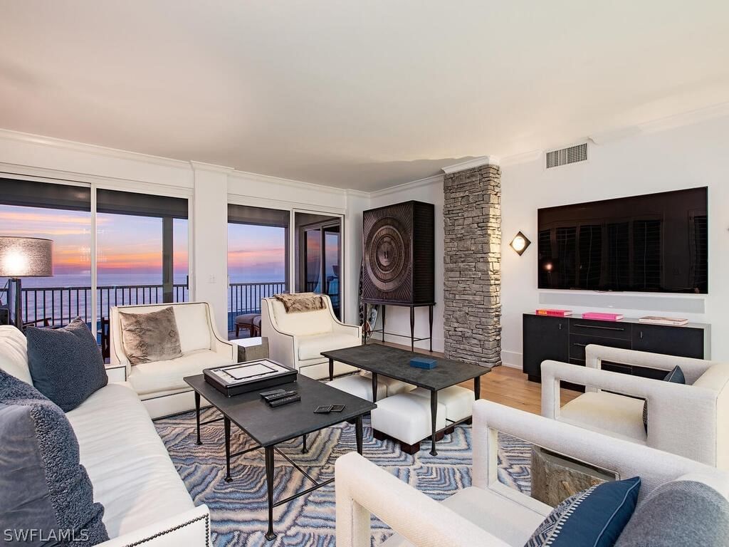 9811 Gulf Shore Drive #101, Naples, FL 34108 photo 5