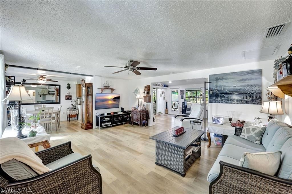 12315 Davis Boulevard, Fort Myers, FL 33905 photo 2