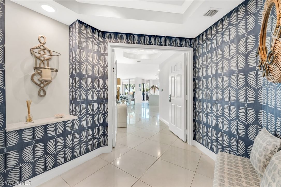 455 Cove Tower Drive #304, Naples, FL 34110 photo 2