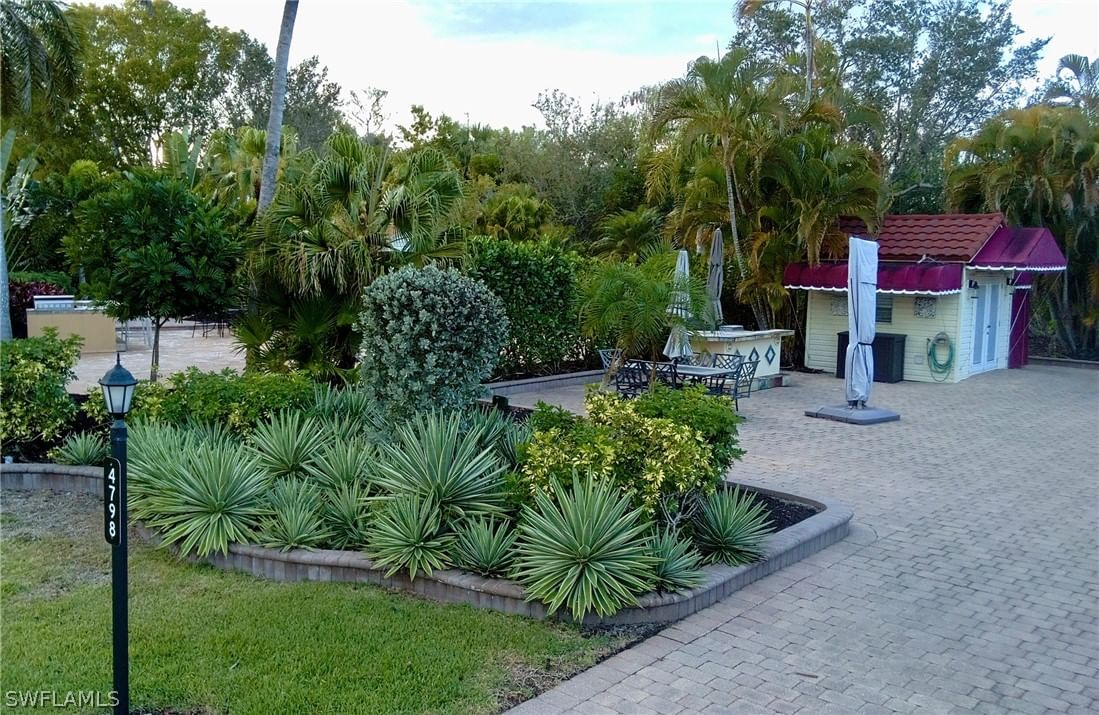 4798 Southern Breeze Drive, Naples, FL 34114 photo 3