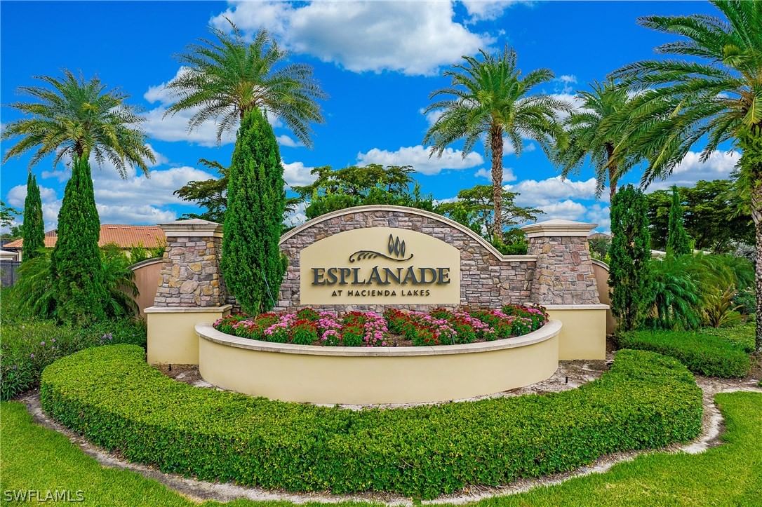 8591 Maggiore Court, Naples, FL 34114 photo 2