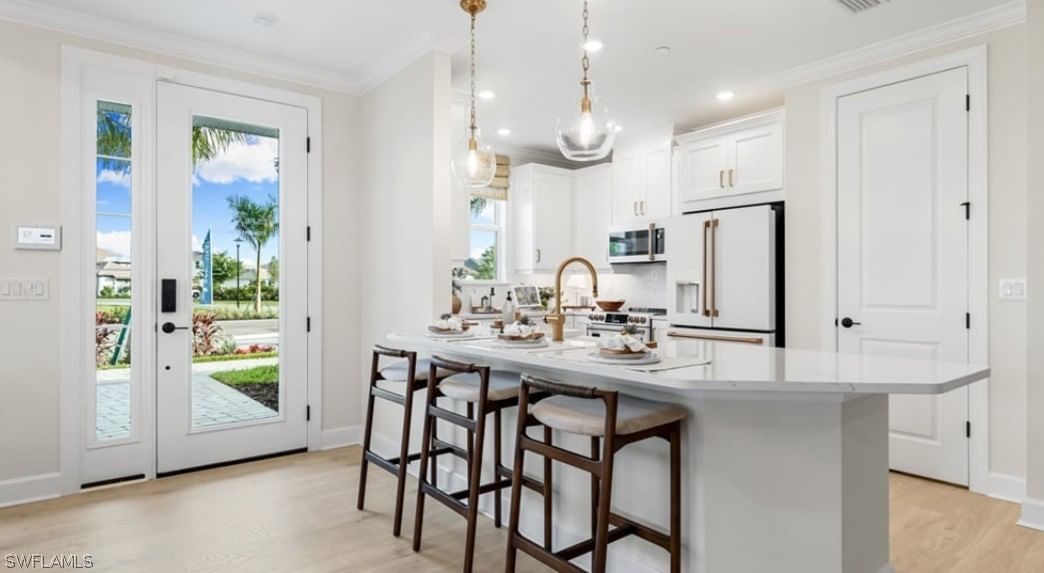 15339 Giardino Drive #11-104, Naples, FL 34114 photo 4