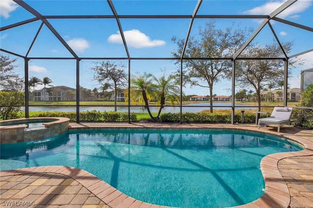 3001 Aviamar Circle, Naples, FL 34114 photo 2