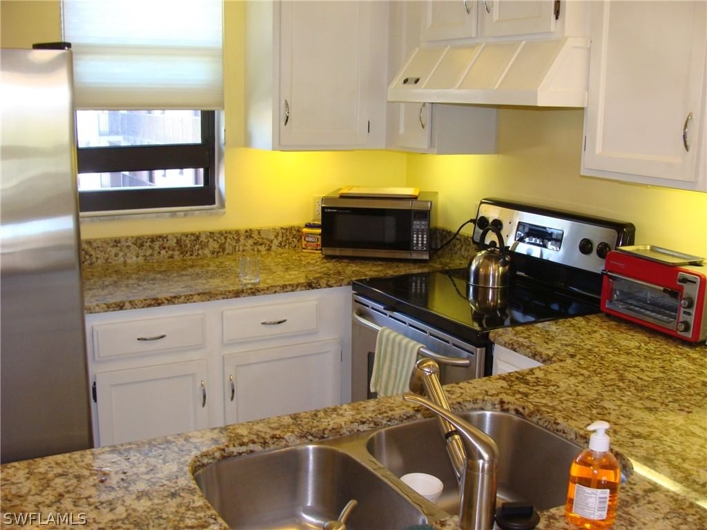807 River Point Drive #201D, Naples, FL 34102 photo 4