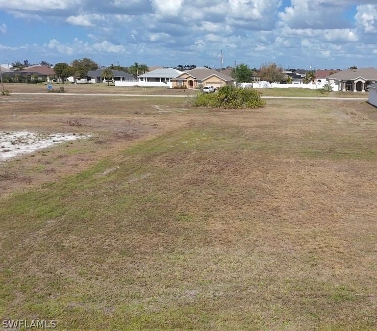 3323 NW 4th Terrace, Cape Coral, FL 33993 photo 2