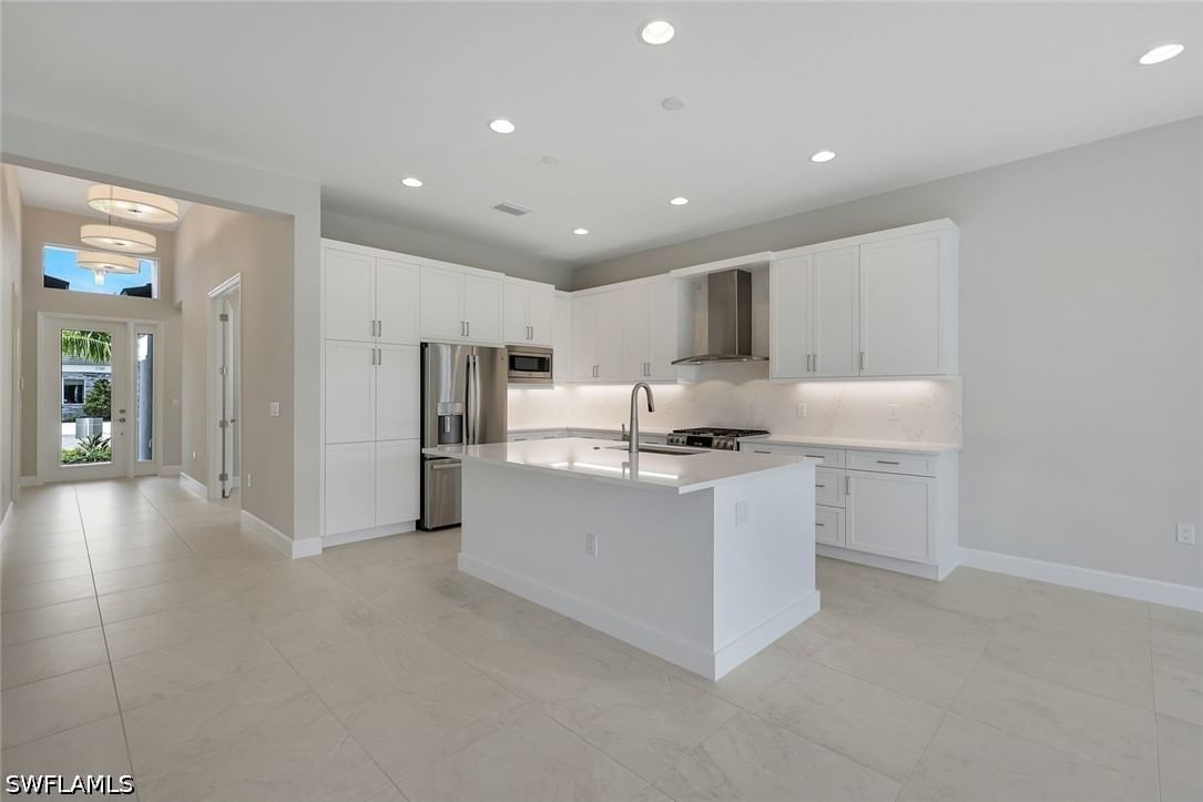 2741 Durham Circle, Naples, FL 34112 photo 3