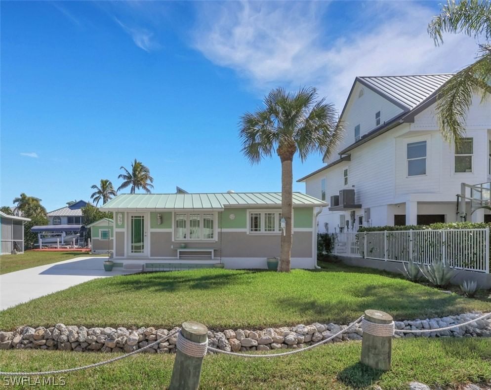 1278 Rainbow Court, Naples, FL 34110 photo 2