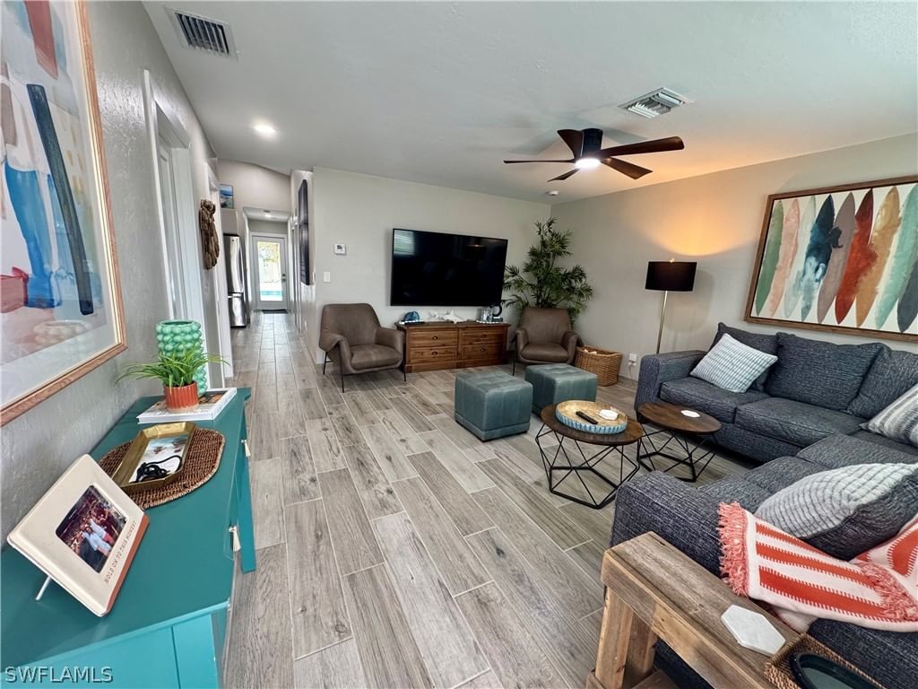 27431 Dortch Avenue, Bonita Springs, FL 34135 photo 4