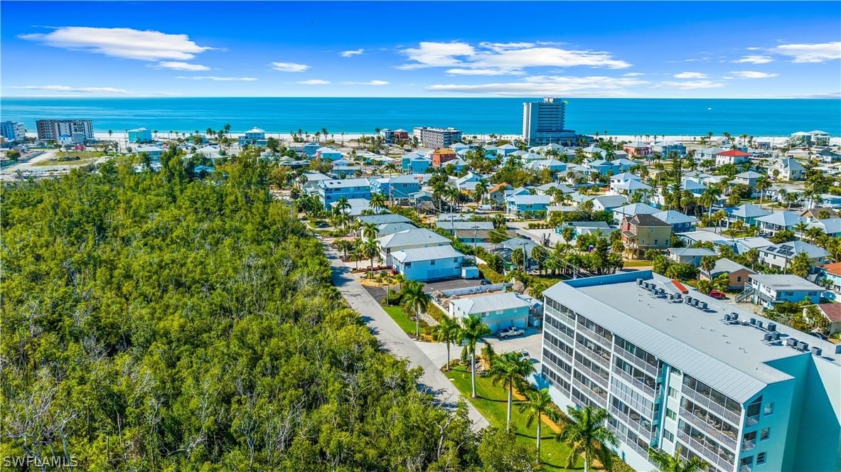 345 Mango Street #406, Fort Myers Beach, FL 33931 photo 5