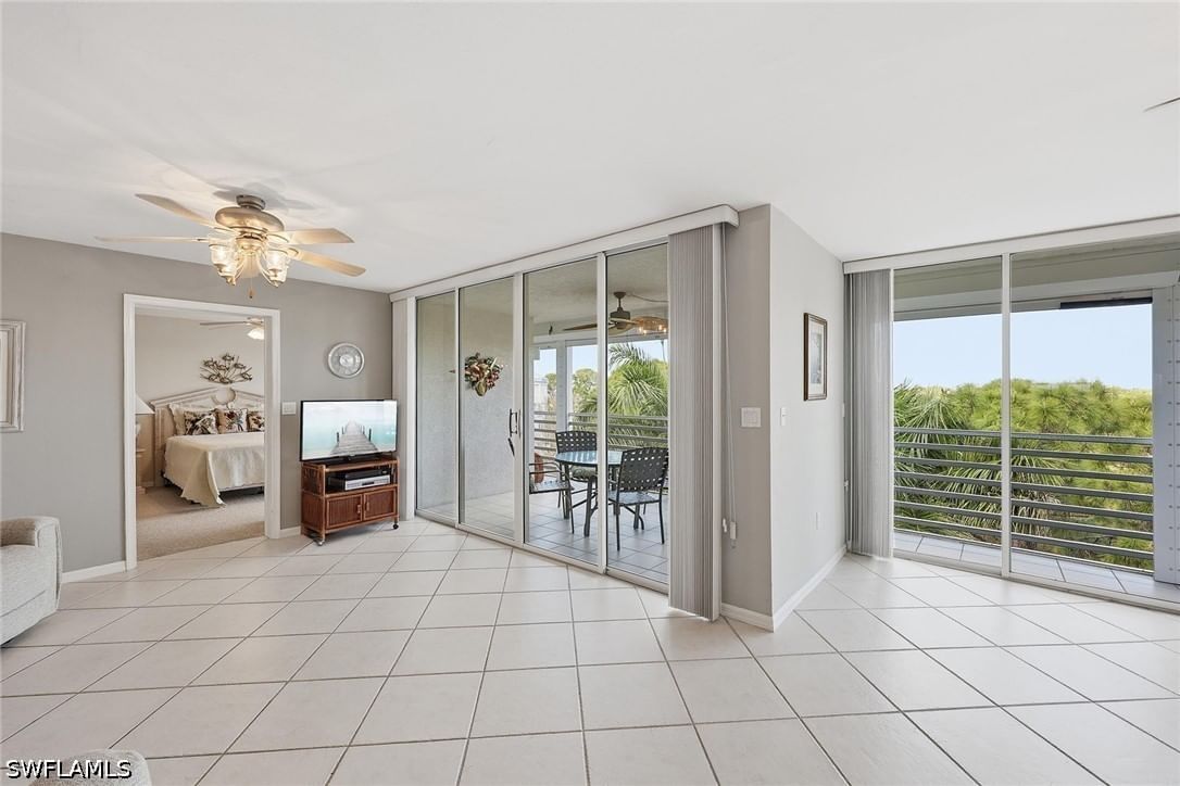 285 Naples Cove Drive #1703, Naples, FL 34110 photo 2