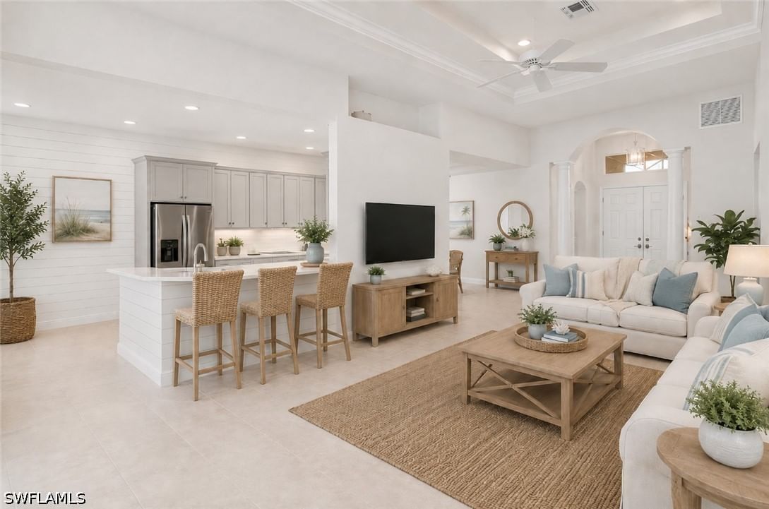 4832 Cerromar Drive, Naples, FL 34112 photo 3