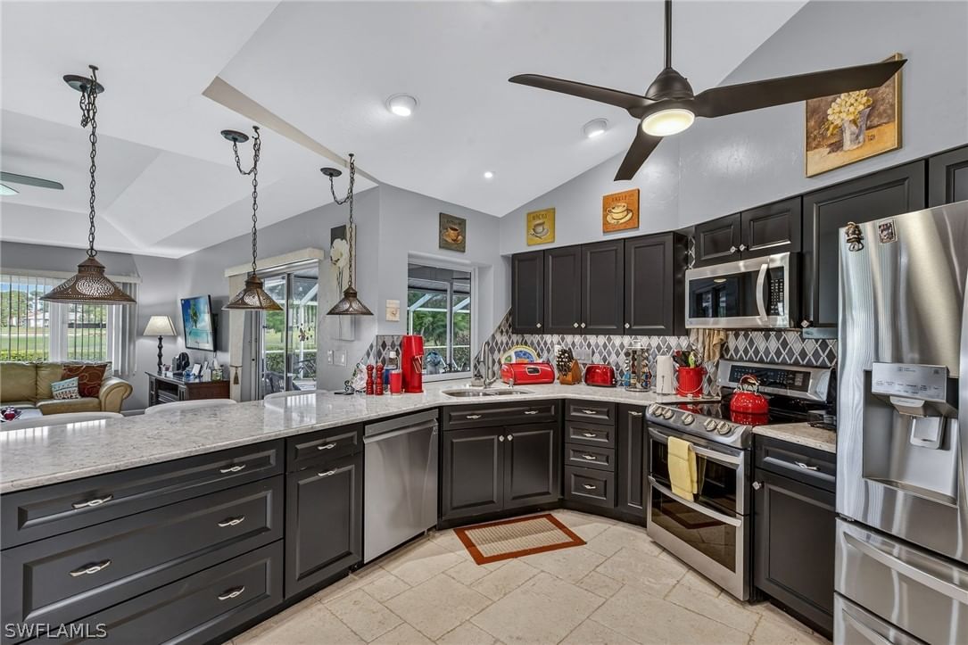 681 Saint Andrews Boulevard, Naples, FL 34113 photo 5