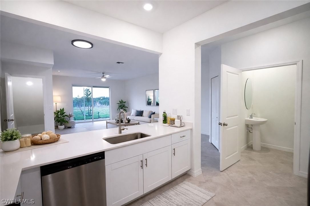 2881 Citrus Street, Naples, FL 34120 photo 4