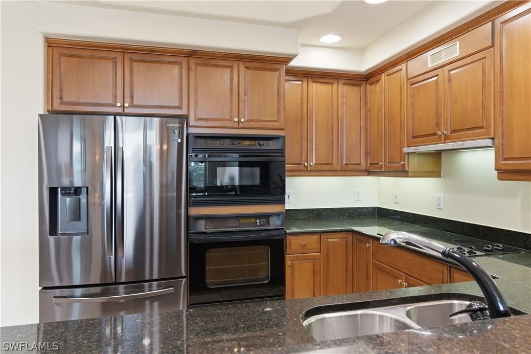 2748 Tiburon Boulevard E #C404, Naples, FL 34109 photo 5