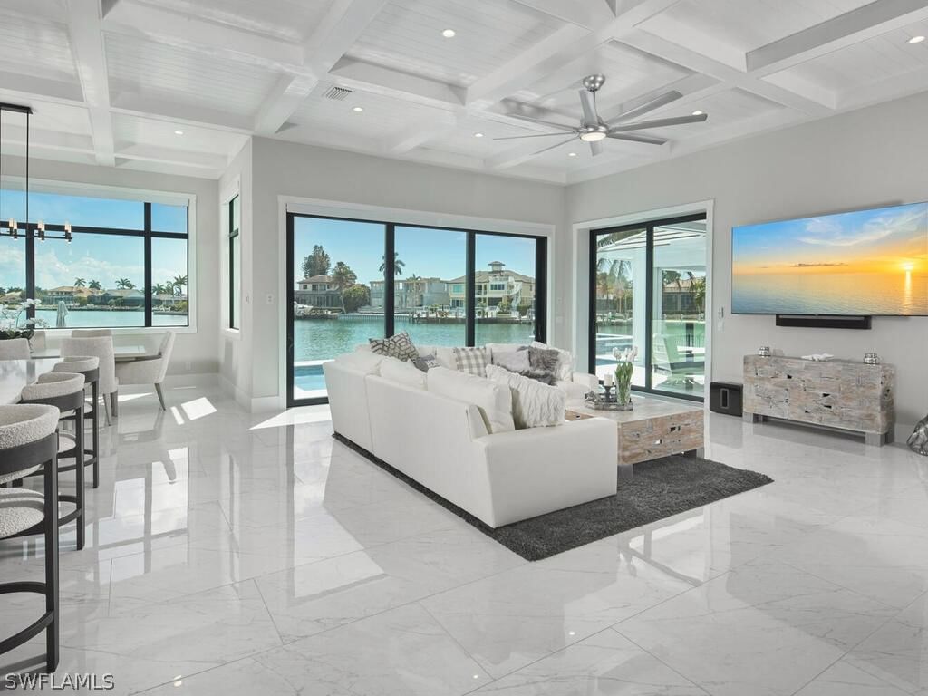 999 Spruce Court, Marco Island, FL 34145 photo 5