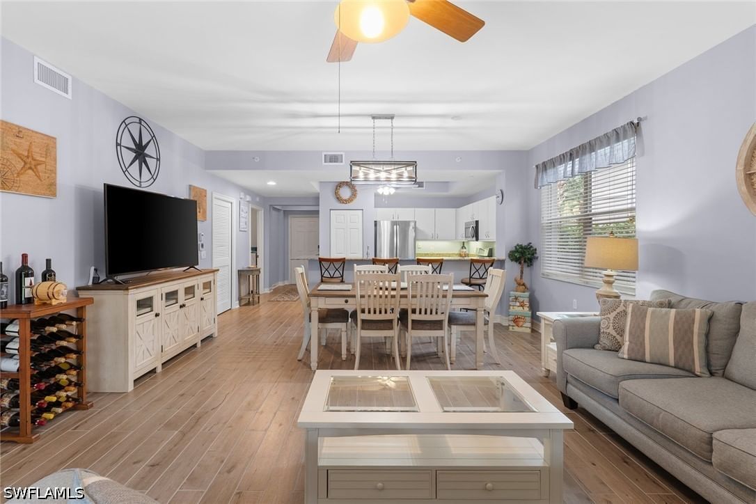 1882 Tarpon Bay Drive S #101, Naples, FL 34119 photo 4