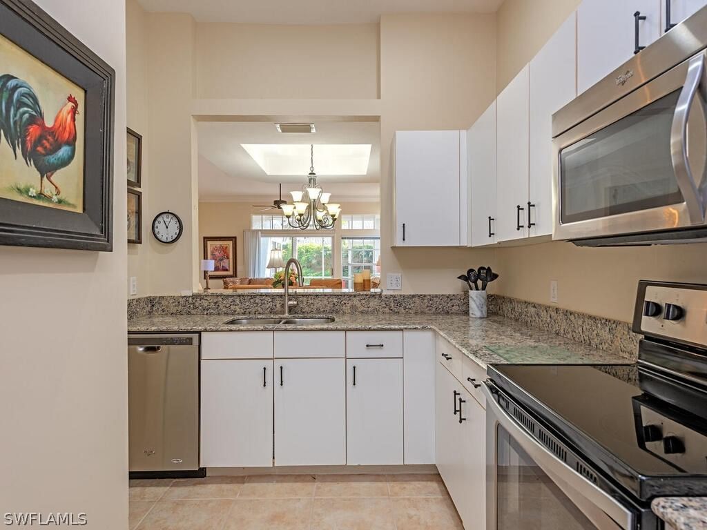 130 Amblewood Lane #8-801, Naples, FL 34105 photo 5