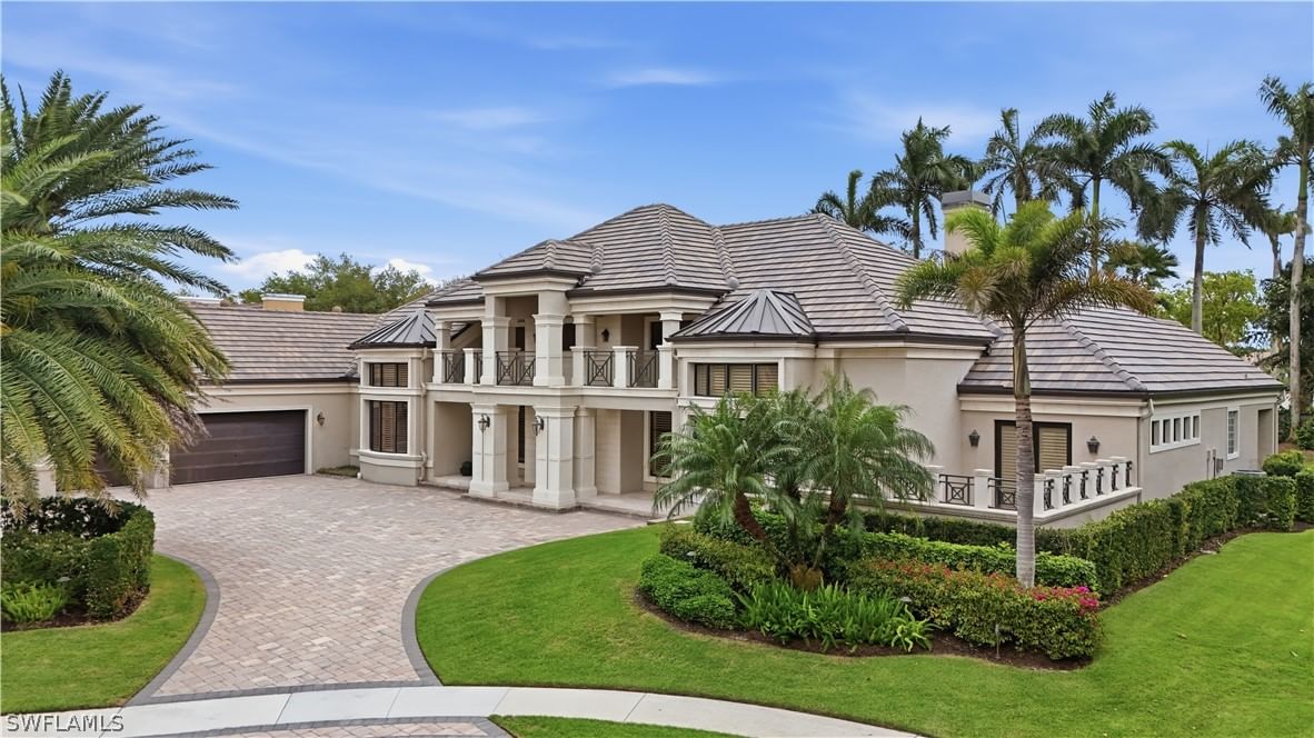 328 SEDGWICK Court, Naples, FL 34108 photo 2