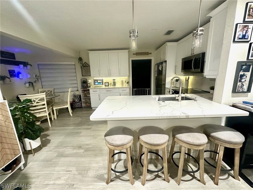 3323 Guilford Court, Naples, FL 34112 photo 2