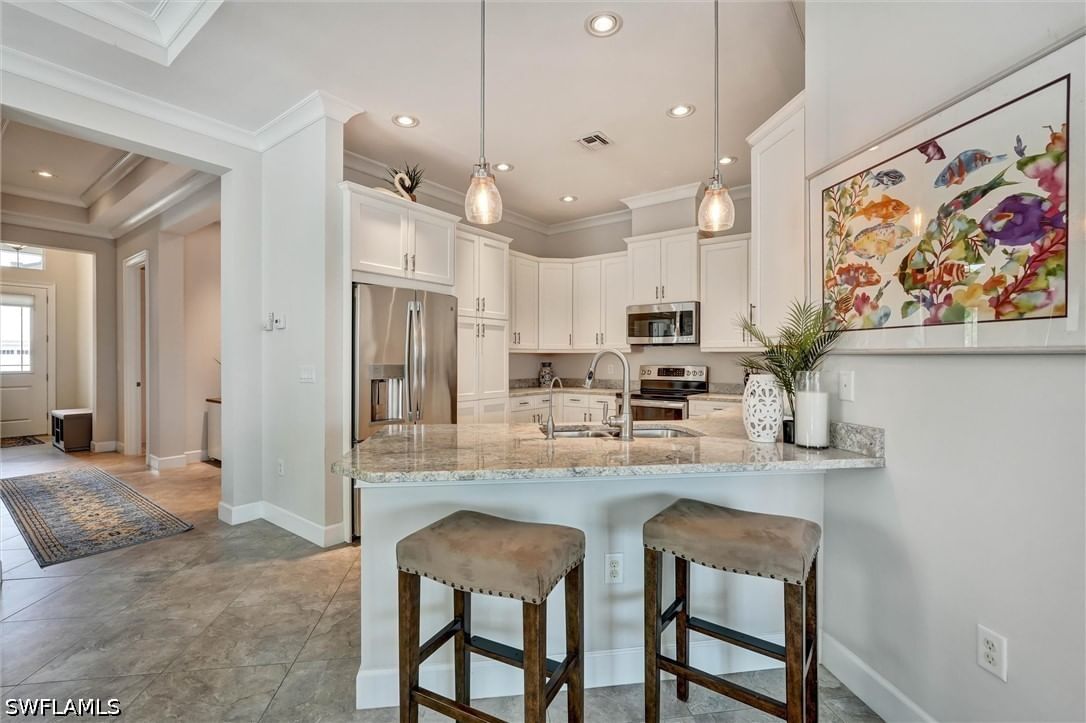 6939 Cay Court, Naples, FL 34113 photo 2
