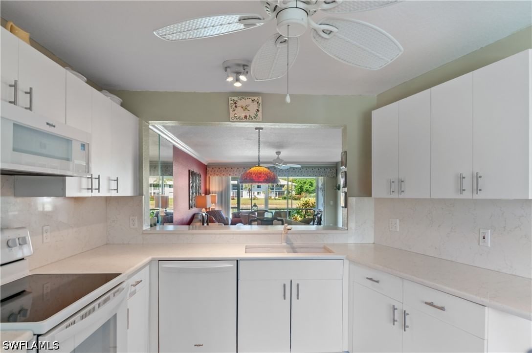 515 Gabriel Circle #1901, Naples, FL 34104 photo 4