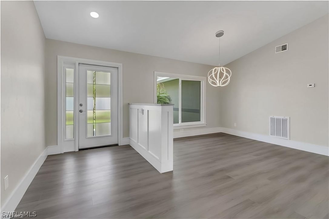 270 Madison Drive, Naples, FL 34110 photo 3