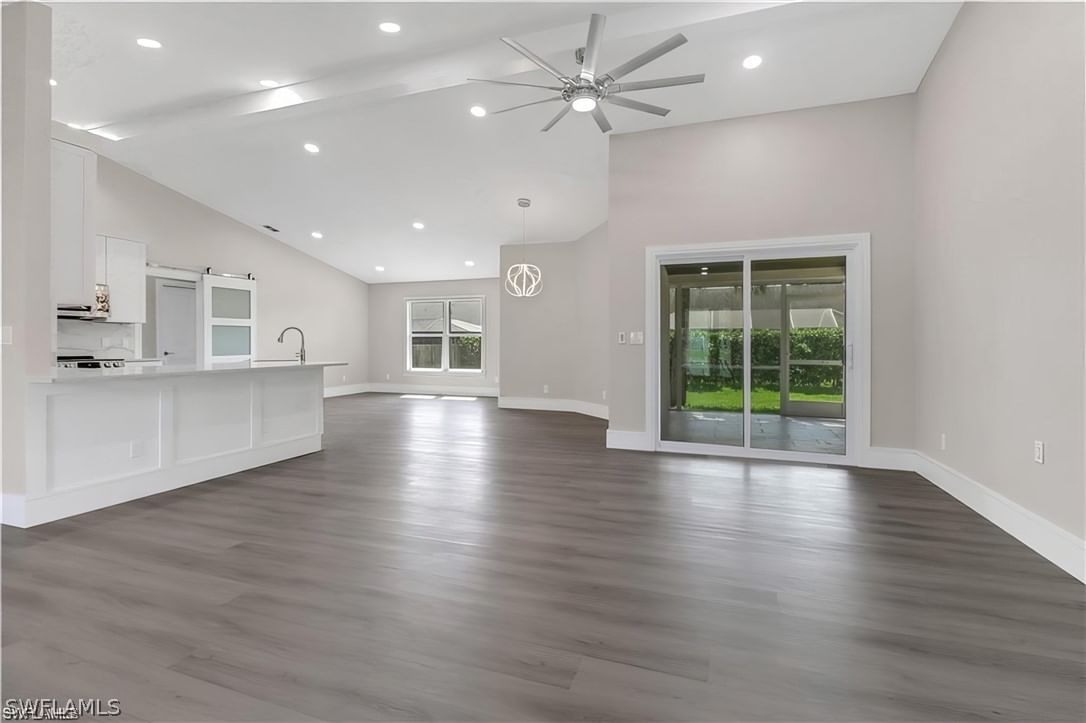 270 Madison Drive, Naples, FL 34110 photo 4